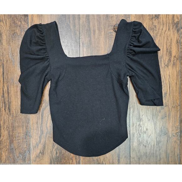 Free People Top - Size Small - Black - Great Condition - Picture 3 of 3